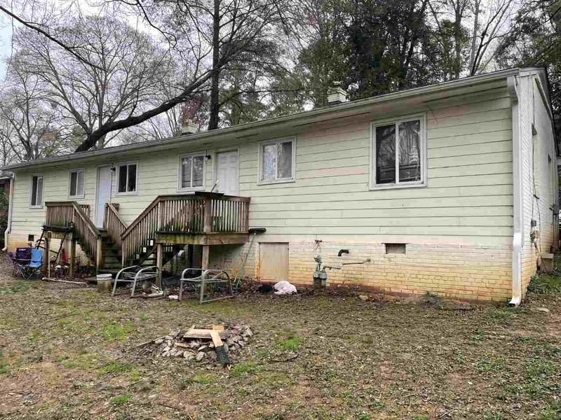 2412 Mayview Rd, Raleigh, NC 27607