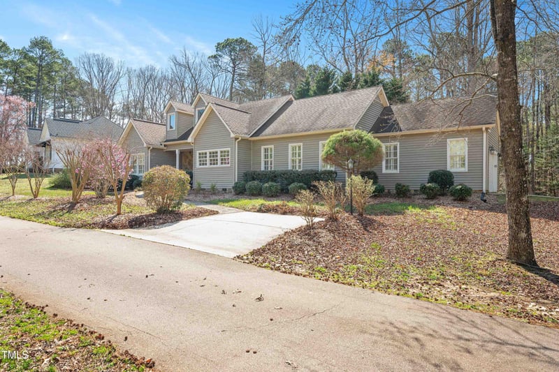 2412 Mollynick Ln, Wake Forest, NC 27587