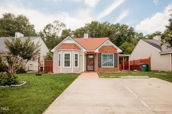 2412 Winding Creek Dr, Wilson, NC 27893