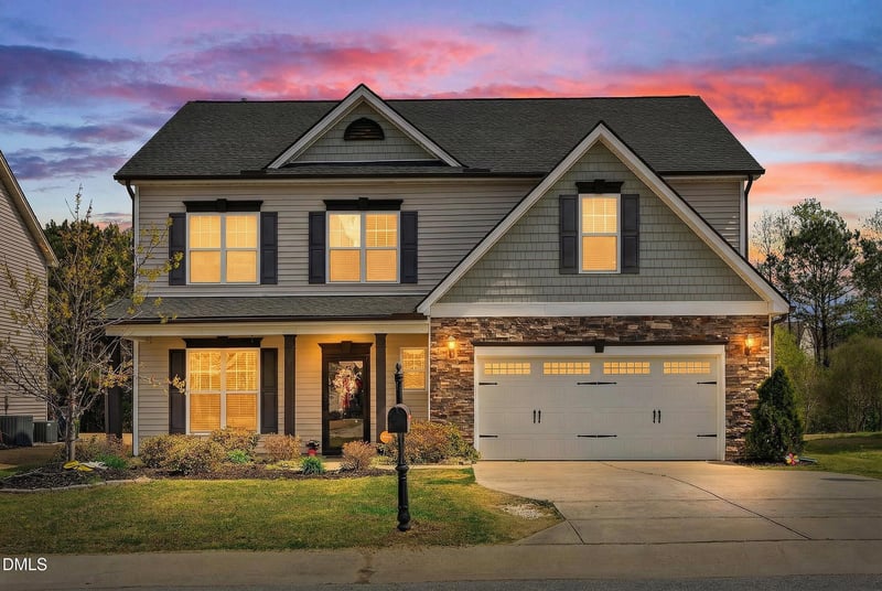 2413 Cattail Pond Dr, Zebulon, NC 27597