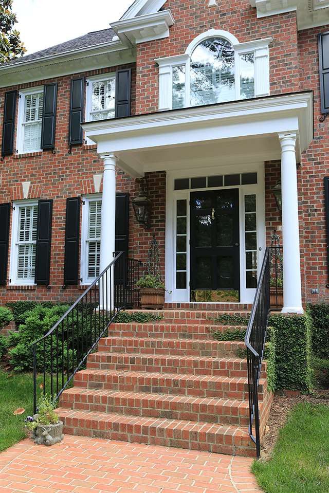 2413 Eddystone Rd, Raleigh, NC 27612