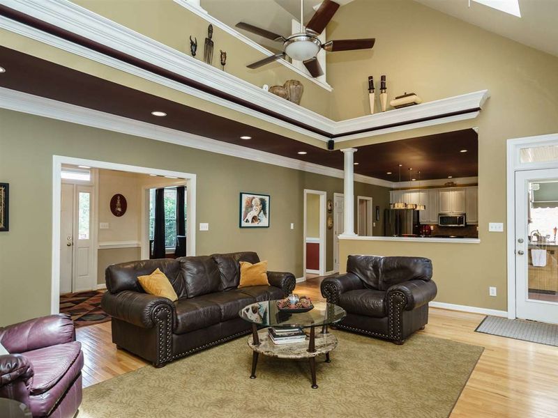 2413 Maxton Crest Dr, Apex, NC 27539