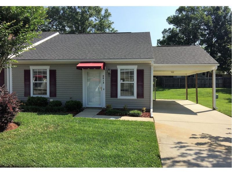 2413 Moran St, Burlington, NC 27215