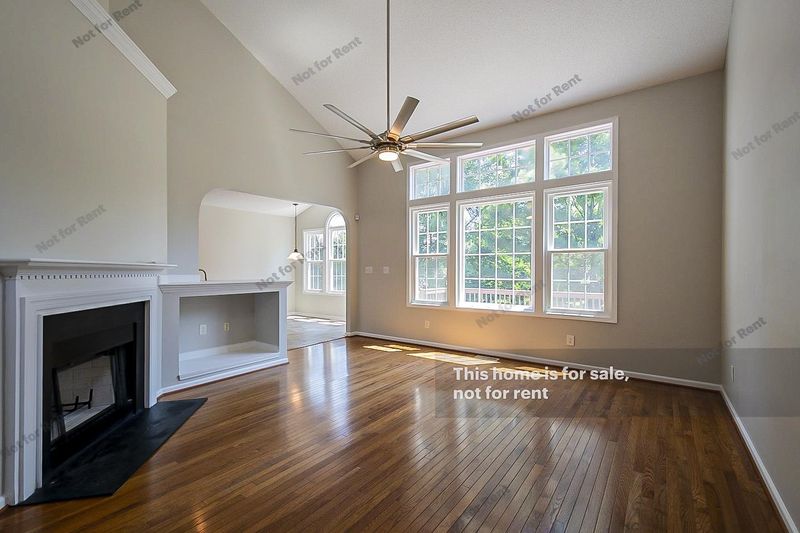 2413 Oleander Dr, Durham, NC 27703