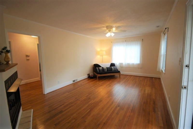 2414 Acadia St, Durham, NC 27704