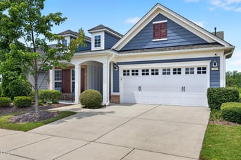 2414 Bloomsbury Manor Dr, Durham, NC 27703