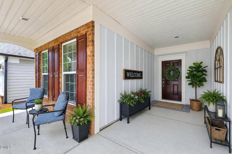 2414 Bloomsbury Manor Dr, Durham, NC 27703