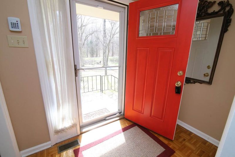 2414 Mt Sinai Rd, Chapel Hill, NC 27514