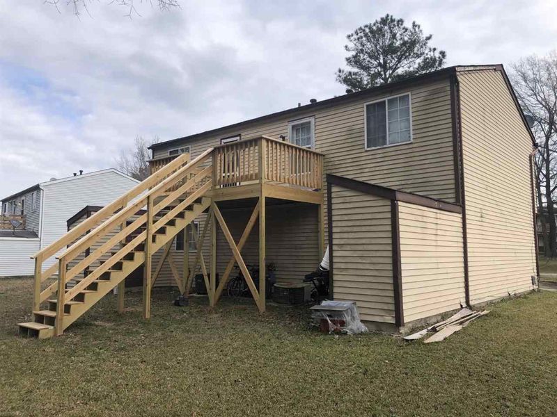 2415 Camellia Dr, Durham, NC 27705