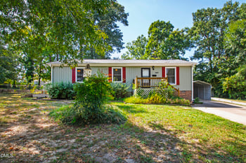2415 Dorety Pl, Raleigh, NC 27604