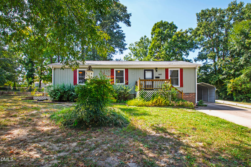 2415 Dorety Pl, Raleigh, NC 27604