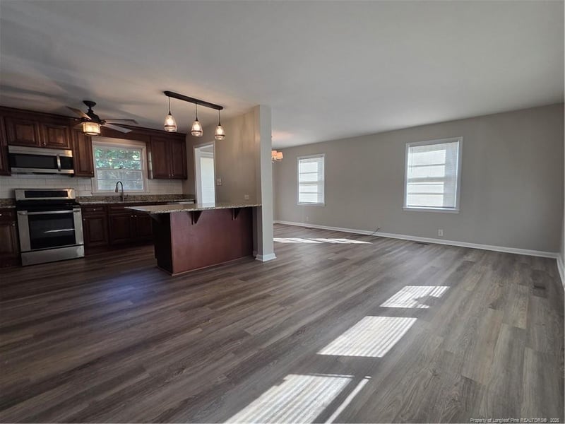 2415 Raeford Rd, Fayetteville, NC 28305