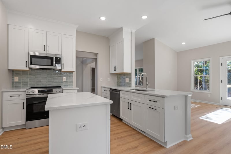 2416 Buckwater Ct, Raleigh, NC 27615