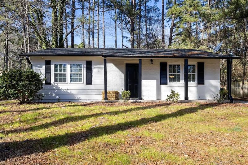 2416 Evers Dr, Raleigh, NC 27610