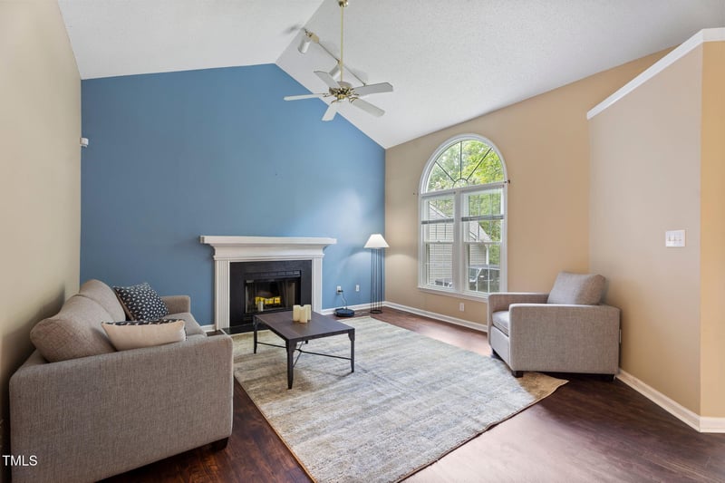 2416 Fields Of Broadlands Dr, Raleigh, NC 27604