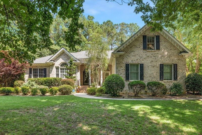 2416 Gillingham Dr, Apex, NC 27539