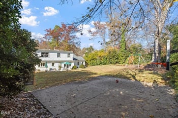 2416 Lake Dr, Raleigh, NC 27609