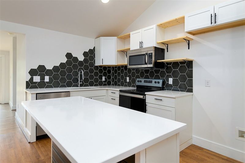 2416 Milburnie Rd, Raleigh, NC 27610