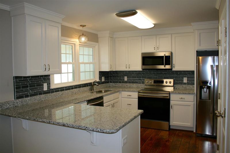 2416 Mont Haven Dr, Durham, NC 27712