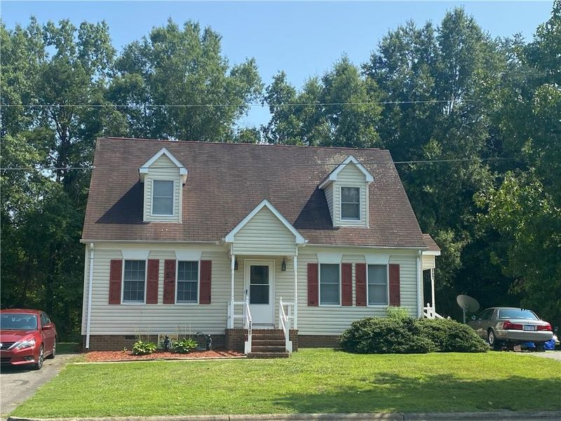2416 Moran St, Burlington, NC 27215