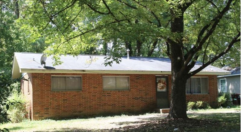 2416 Nebo St, Durham, NC 27707
