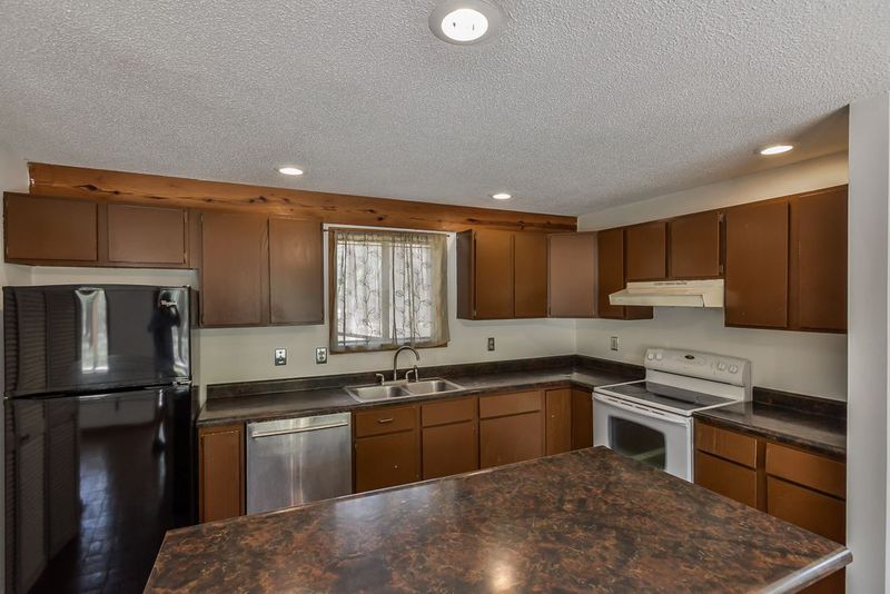 2416 Overland Passage, Chapel Hill, NC 27516