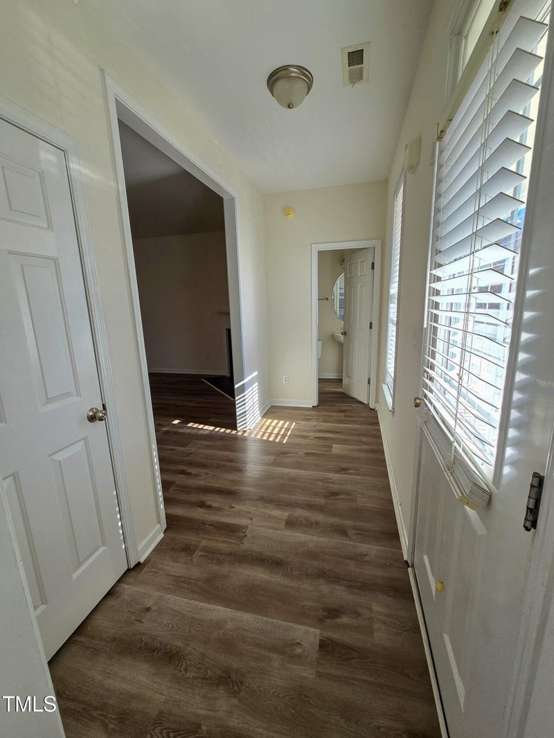 2416 Sapphire Valley Dr, Raleigh, NC 27604