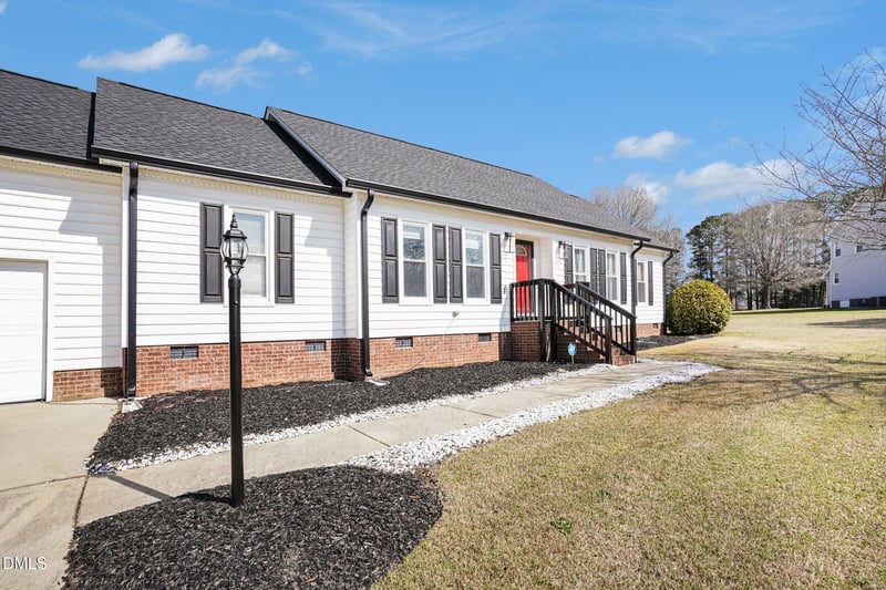 2416 Whitset Pl, Willow Springs, NC 27592