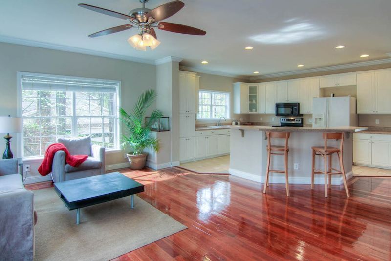 2417 Bonnie Brae Rd, Durham, NC 27703