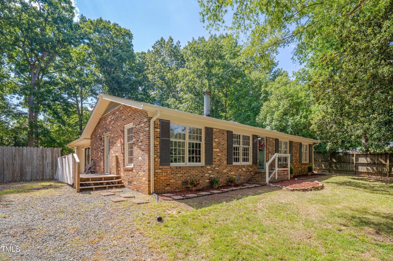 2417 Dellwood Dr, Durham, NC 27705