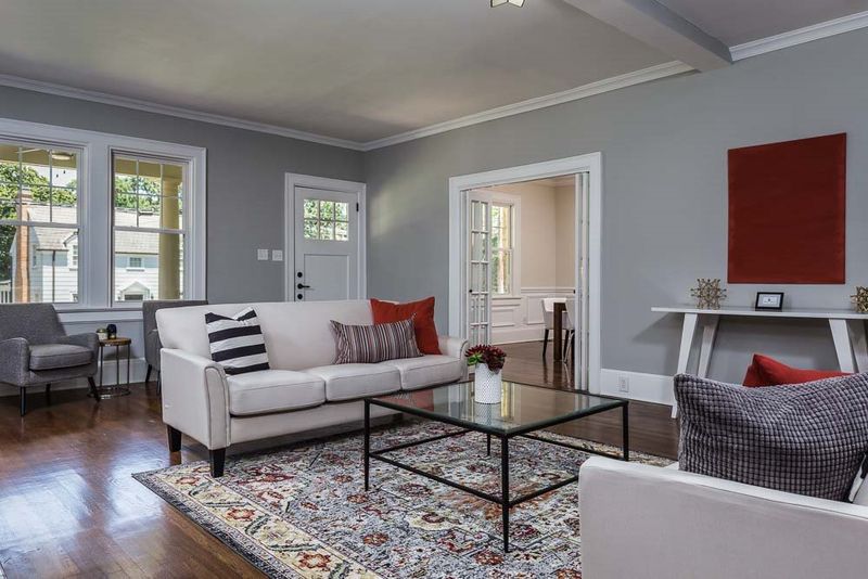 2417 Fairview Rd, Raleigh, NC 27608