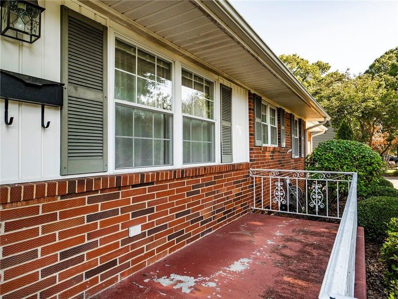 2417 Lacy St, Burlington, NC 27215