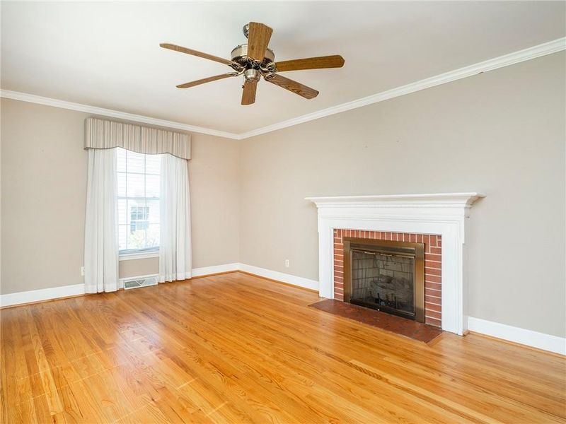 2417 Lacy St, Burlington, NC 27215