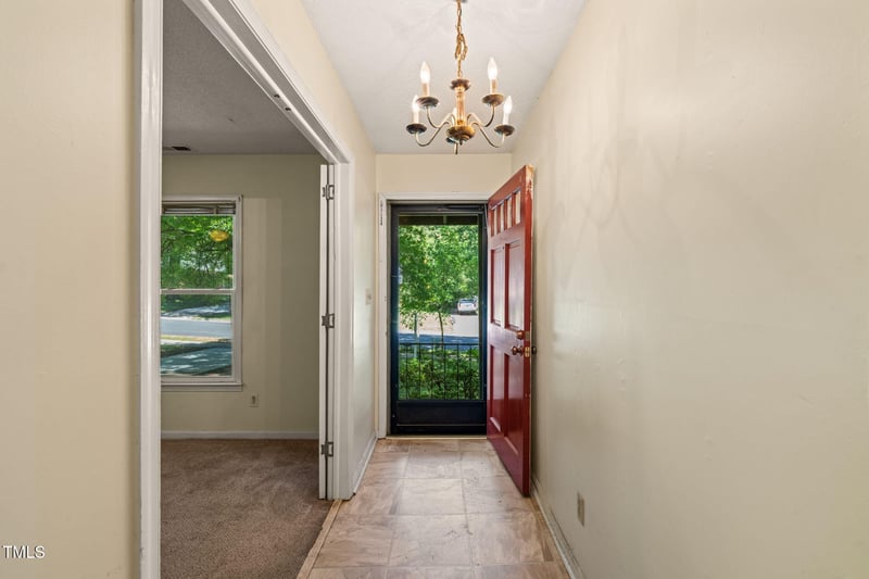 2417 Lawrence Dr, Raleigh, NC 27603