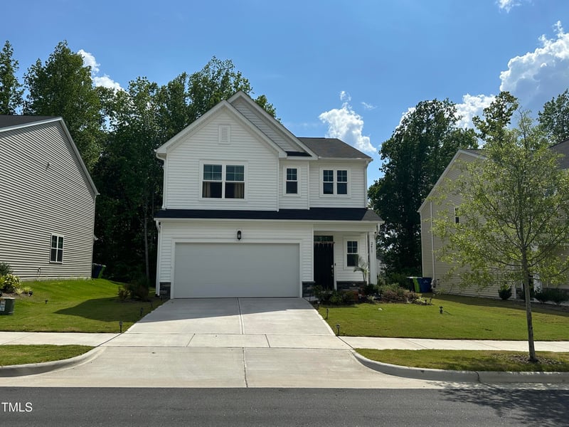 2417 Tobacco Root Dr, Raleigh, NC 27616