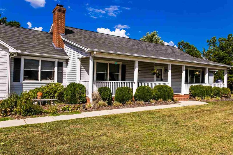 2418 Mrs Blanchard Rd, Burlington, NC 27215