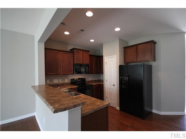 2418 Savior St, Raleigh, NC 27610