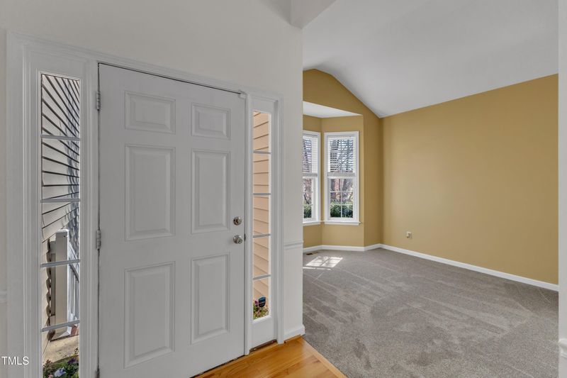 2418 Summit Dr, Hillsborough, NC 27278