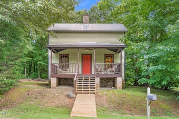 2419 Hodges Rd, Burlington, NC 27217