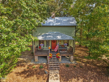 2419 Hodges Rd, Burlington, NC 27217