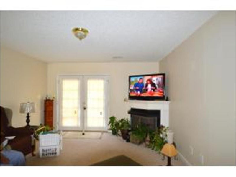 2419 Moran St, Burlington, NC 27215