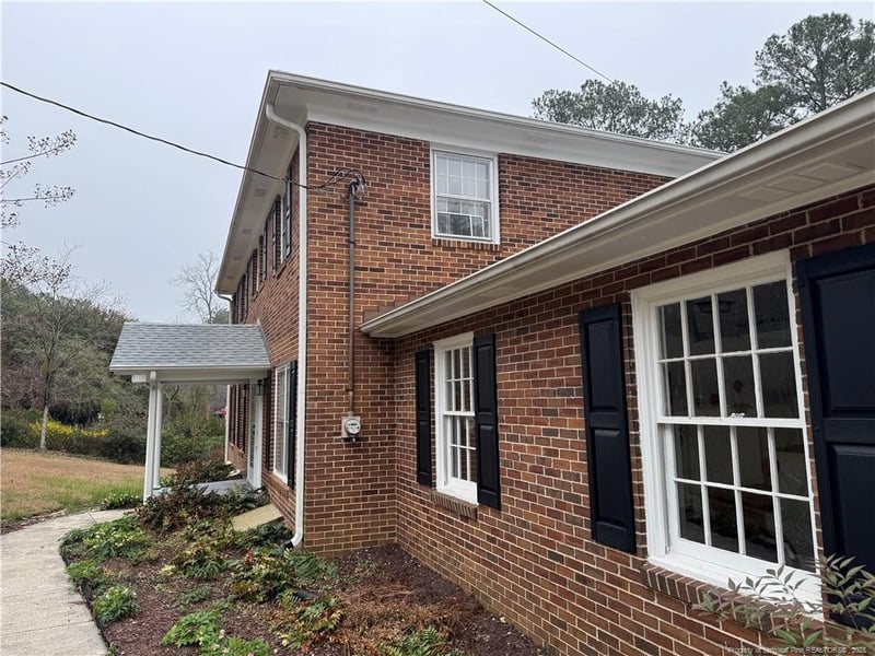 2419 Morganton Rd, Fayetteville, NC 28303