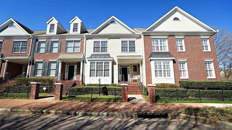 2419 St Pauls Sq, Raleigh, NC 27614