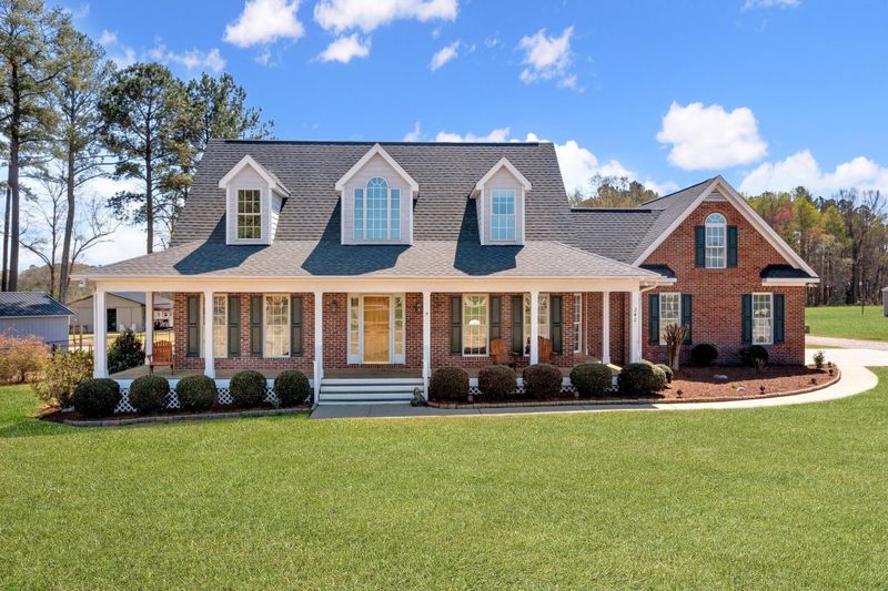 242 Carlyle Rd, Zebulon, NC 27597
