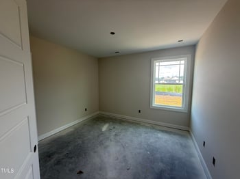 242 Maxwell Farm Ln, Selma, NC 27576