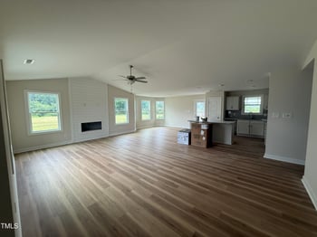 242 Maxwell Farm Ln, Selma, NC 27576