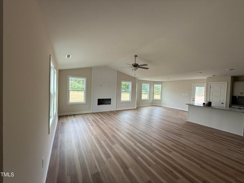 242 Maxwell Farm Ln, Selma, NC 27576