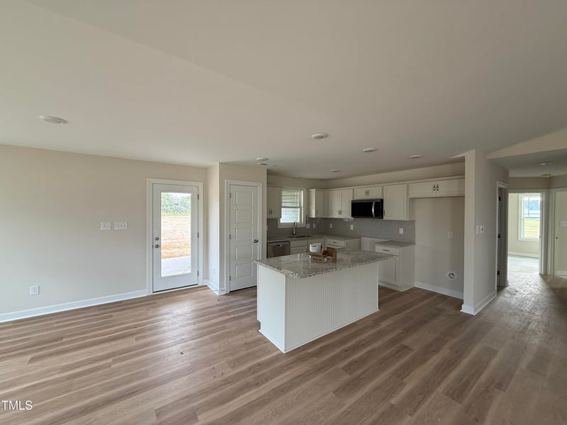 242 Maxwell Farm Ln, Selma, NC 27576