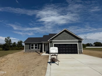 242 Maxwell Farm Ln, Selma, NC 27576