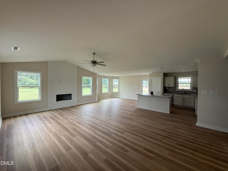 242 Maxwell Farm Ln, Selma, NC 27576
